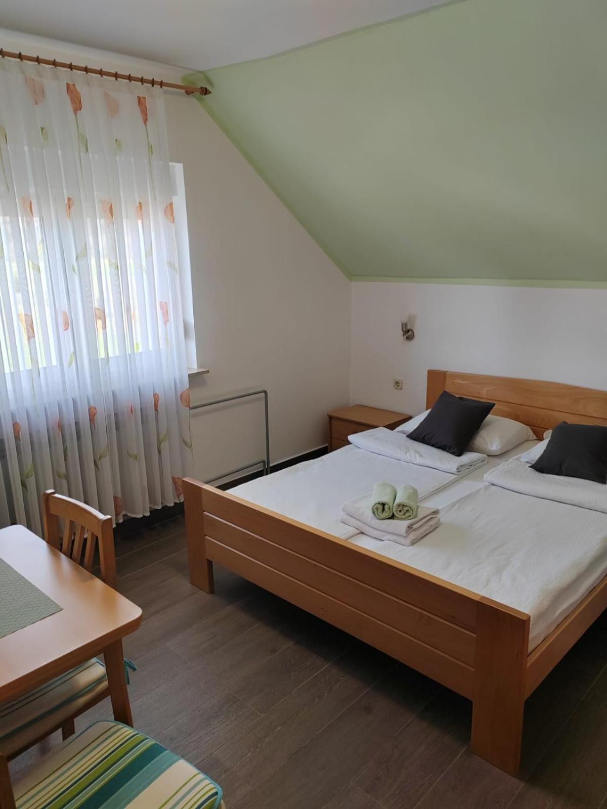 House Pljesevica Ξενοδοχείο Plitvička Jezera Εξωτερικό φωτογραφία